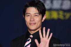 鈴木亮平、豪雨でイベント時間短縮に ファンへ神対応「すぐに勇気を持って出るように」【TOKYO MER～走る緊急救命室～南海ミッション】のイメージ画像