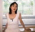 のん“美デコルテ”全開の私服姿に反..