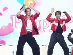「ボイプラ」出身7人グループEVNNE、back number・RADWIMPS・米津玄師…J-POP続々カバー 圧巻の歌声でうっとりさせる＜1st Fanmeeting [Good EVNNEing] in Japanレポ＞