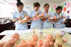 中国の乳児死亡率が初めて1000人当たり4．5人以下に、高中所得国の中で上位の水準のイメージ画像