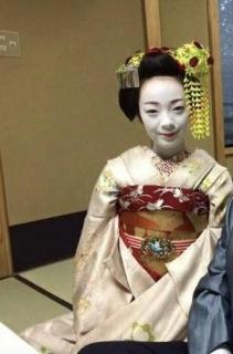「お風呂入り」「未成年飲酒」……元舞妓が国連に訴えた驚きの内容 花街の“閉鎖的な体質”は変わるのかのイメージ画像