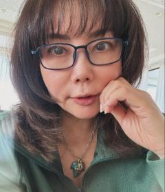小川菜摘、具だくさん豚汁披露「栄養満点」「真似してみます」の声のイメージ画像