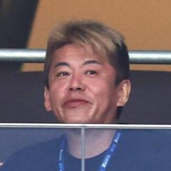 「箕輪面白いな」「自ら炎上機会を創り出し…」ホリエモン、盟友編集者の“不倫騒動”をイジる