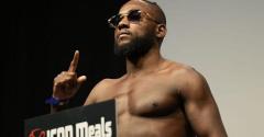 マネル・ケイプがモカエフとの乱闘疑惑を否定する