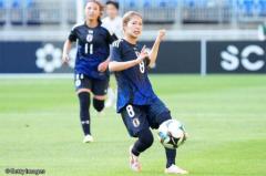 なでしこジャパン、試合終盤に追いつかれ日韓戦は1－1の痛み分けに…大会3連覇の行方は最終節へのイメージ画像
