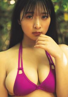 オファー殺到中・沢美沙樹、水着姿で豊満バスト溢れるのイメージ画像