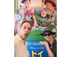 アンミカ、愛夫と映画デート『トイ・ストーリー５』に感動のイメージ画像
