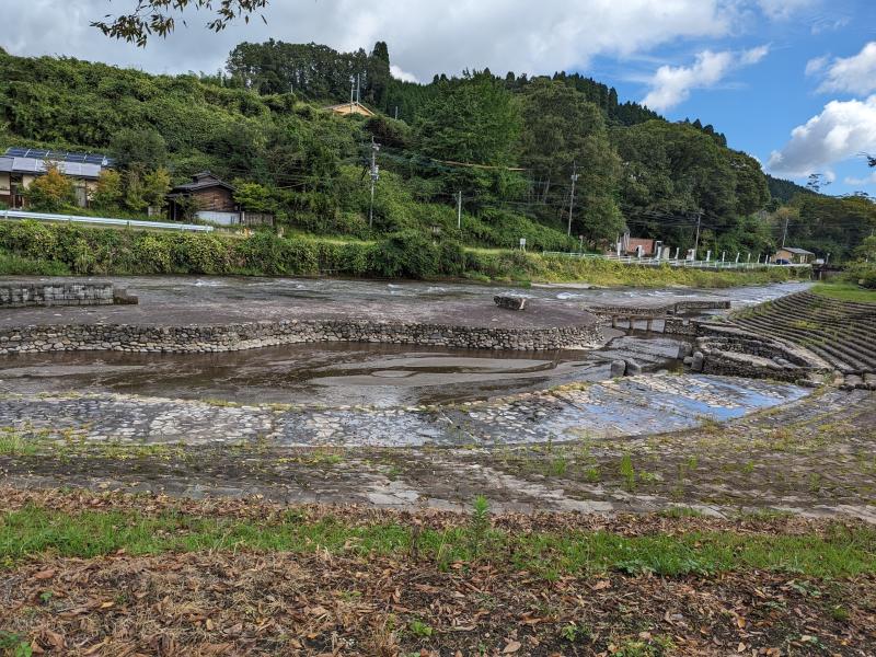 長湯温泉の珍しい川のイメージ画像