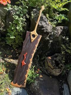 ゲームの武器をイメージしたピザカッター ファンタジー感あふれる作品に厨二病がうずく