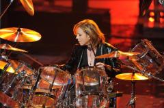ﾊﾞﾗｴﾃｨに出まくるYOSHIKI 高視聴率 XJAPAN裏側語る 紅白秘話