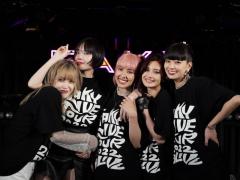 FAKY、感動のツアーファイナル！ファンからのサプライズにメンバー号泣、そして重大発表も