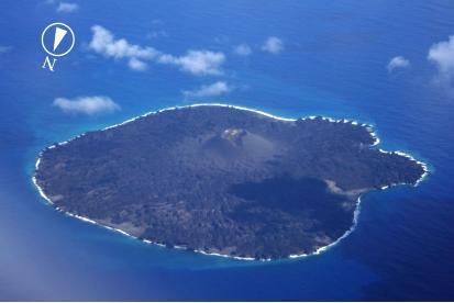 溶岩止まった西之島「噴気は上がれど噴火はせず」