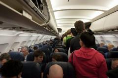 飛行機で「最も嫌われる行為」は？ 4割が不快と回答、意外な1位が判明のイメージ画像