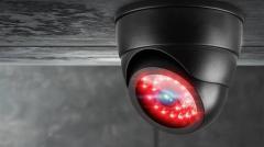 「赤い光が目障りで…」住宅に設置の“防犯カメラ”を勝手に取り外して盗んだ疑い ６９歳の男を逮捕のイメージ画像