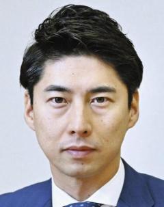 「石破降ろし」の自民党青年局に「退陣要求する資格なし」「究極のおまゆう案件」 過激ショー問題掘り返され冷ややかな声