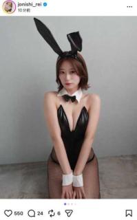元NMB48・上西怜、谷間あらわなバニーコス×網タイツ姿にファン悶絶「全部刺激的で好き」「セクシーで最高」のイメージ画像