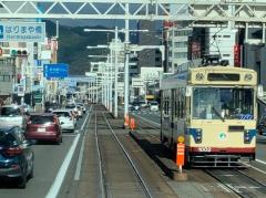 はりまや橋付近の路面電車のイメージ画像
