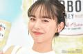 井桁弘恵、水着姿で色白美肌輝く プー..