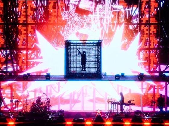Ado、日本人初となる約2万人を動員するパリ公演をソールドアウト 世界24都市25公演でチケット完売
