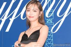 内田理央、新ヘアカラーに絶賛の声「大人の色気増々」「似合ってる」