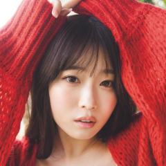 「＃ババババンビ」赤色担当・岸みゆ、真っ赤なニットに赤い糸…“赤”をテーマにしたグラビアのイメージ画像