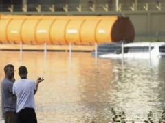 ドバイで「過去75年間で最大」の大雨 1日で2年分の降水量のイメージ画像