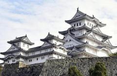 姫路城の入場料、外国人観光客のみ「4倍に」検討…観光公害対策でのイメージ画像