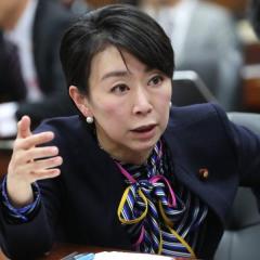山尾志桜里「公認内定取り消し」の衝撃！止まぬ批判に国民民主党がハシゴ外したかのイメージ画像