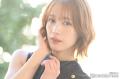 中村ゆりか、ロングヘア姿で雰囲気一..