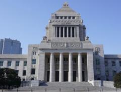現金給付「評価せず」67% 内閣支持率は横ばい32% 朝日世論のイメージ画像