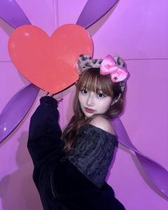 辻ちゃん長女・希空（のあ）「今日好き」メンバーとの“鼻キス”ショット話題「可愛すぎる」「貴重」と反響