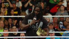 【WWE】またもや怪獣大戦争か！オバ・フェミがレスナーに激怒、サマースラムでヘル・イン・ア・セル戦かのイメージ画像