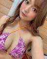 グラドル山中真由美が伝統芸の乳首ポ..