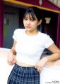 “グラビア界の次世代スター”虹咲カリナ、美ウエストちらり「ヤンマガ」初登場
