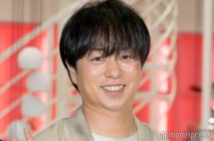 櫻井翔「嘘だろ」飛び出す撮影秘話 汚れ衣装＆傷メイクで会見登場【放送局占拠】