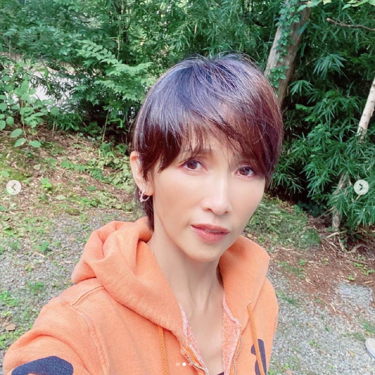 工藤静香 突然のショートヘアに騒然 どんな髪型でも ヘルメットみたい スレッド閲覧 ローカルクチコミ爆サイ Com関東版