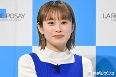 高橋愛、夫・あべこうじとの密着オフショット公開「距離感にキュン」「素敵な夫婦」のイメージ画像