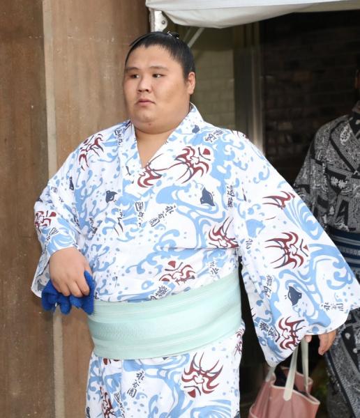 どすこい系でしょԅ 橋本環奈 21 夏祭りの浴衣姿が天使過ぎてヤバいと話題に 爆サイ Com関西版