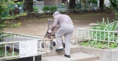 年金「月11万円」だが…ひとりで老いる「日本の高齢者」が直面する、厳しい現実
