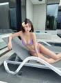 グラドル摩天楼・緒方咲が魅せる真夏の誘惑！股下85cm美脚が輝くパープルビキニ姿に「セクシーです」の声殺到