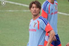 アイスランド戦で殊勲の決勝弾…得意のヘッドでアピール成功の小川航基「俺のところに狙って蹴る意識を少しでも持ってくれたら」のイメージ画像