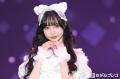中村雅俊の三女・中村里砂、“耳＆尻尾つき”白猫風ミニドレスで観客魅了【サツコレ2026S/S】