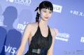 「イカゲーム」出演美女、抜群スタイル際立つキャミ姿に反響「何頭身？」「かっこいい」