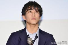 佐野岳、上裸でキャンプ満喫 鍛え上げた腹筋披露で「色気が出過ぎ」「彫刻のような肉体美」の声のイメージ画像