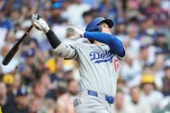 ドジャース・大谷翔平が2試合ぶりの38号先制ソロレッドソックスのエース左腕から今季10本目の先頭打者アーチ