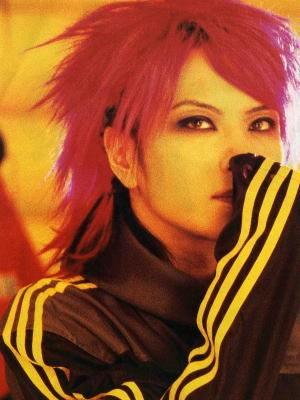 X JAPAN hideのお母様より「命日は一輪の花をお願いします」