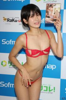 来栖うさこ 泡ブラのシーンがセクシー！