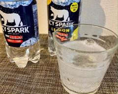 日本コカ・コーラ史上最強の強炭酸水「アイシー・スパーク」登場！ 凍結レモンピールエキス使用でシュワっと爽やかな冷涼感を