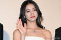 Koki,、タイトミニスカからスラリ美脚「脚長すぎ」「流石のスタイル」と絶賛の声
