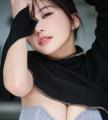 ”初、田中美久”、脱ぎかけニットか..